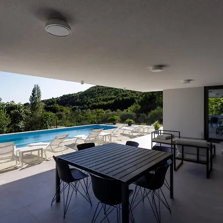 度假居 Villa Elia *