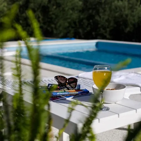 Villa Elia